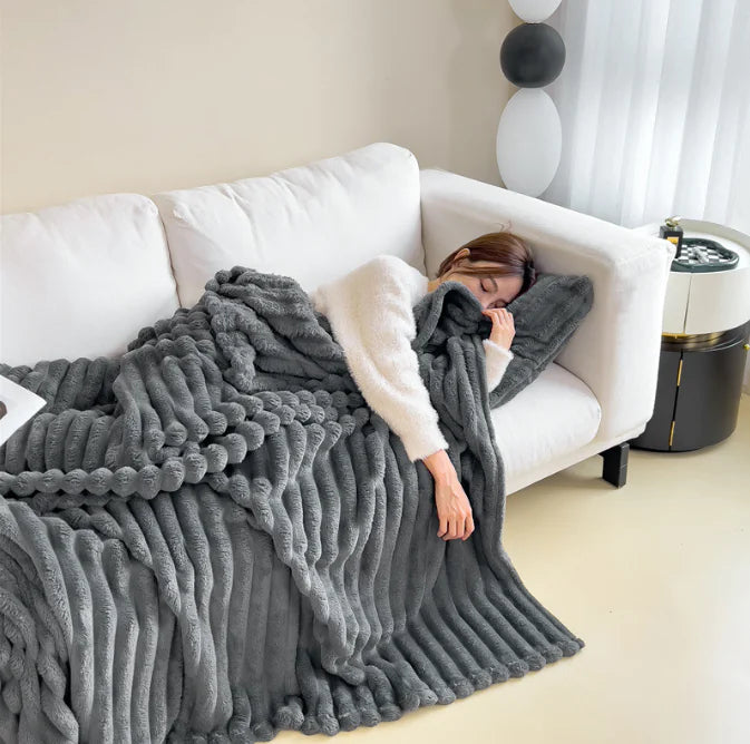 Elegant Double-Sided Velvet Blanket